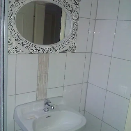 לינה וארוחת בוקר Am Itterbach וילינגן